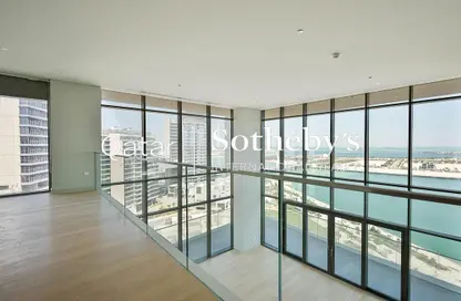 Duplex - 3 Bedrooms - 4 Bathrooms for sale in Lusail City - Lusail