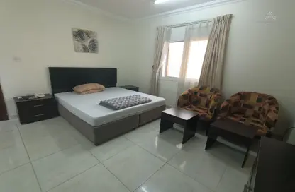 Apartment - 1 Bathroom for rent in Umm Ghuwalina - Umm Ghuwailina - Doha