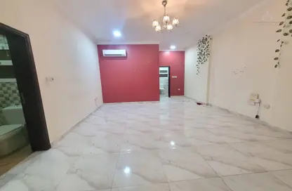 Apartment - 2 Bedrooms - 2 Bathrooms for rent in Al Muntazah Street - Al Muntazah - Doha