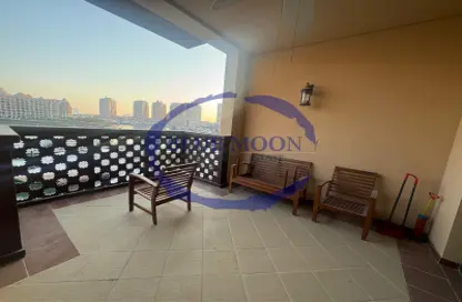 Apartment - 2 Bedrooms - 2 Bathrooms for rent in East Porto Drive - Porto Arabia - The Pearl Island - Doha