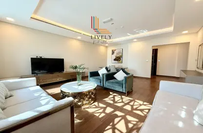 Apartment - 3 Bedrooms - 4 Bathrooms for rent in Giardino Apartments - The Pearl Island - Doha