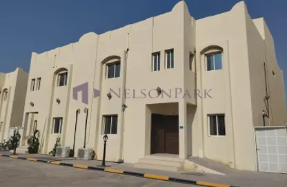 Compound - 5 Bedrooms - 5 Bathrooms for rent in Al Sakhama - Doha