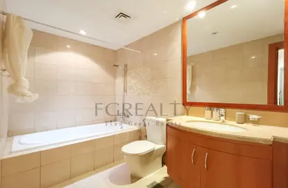 Apartment - 1 Bathroom for rent in Viva West - Viva Bahriyah - The Pearl Island - Doha