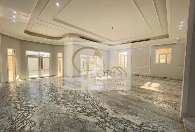 Villa - 6 Bedrooms - 7+ Bathrooms for sale in Al Kheesa - Al Kheesa - Umm Salal Mohammed