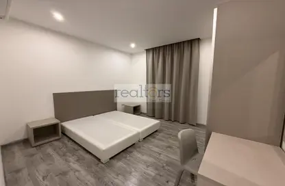 Apartment - 1 Bedroom - 1 Bathroom for rent in Izghawa - Izghawa - Doha