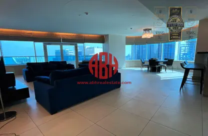 Apartment - 3 Bedrooms - 5 Bathrooms for rent in Golden Bay Tower - West Bay - West Bay - Doha