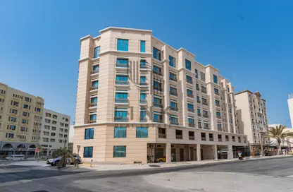 Apartment - 1 Bedroom - 2 Bathrooms for rent in Umm Ghuwailina 4 - Umm Ghuwailina - Doha