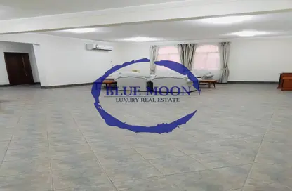 Apartment - 3 Bedrooms - 3 Bathrooms for rent in T Block - Al Manara Street - Al Sadd - Doha