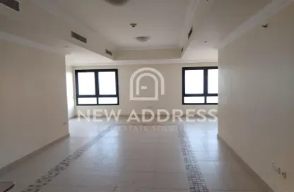 Apartment - 1 Bathroom for rent in Marina Gate - Porto Arabia - The Pearl Island - Doha