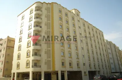 Apartment - 2 Bedrooms - 2 Bathrooms for sale in Al Mansoura - Al Mansoura - Doha