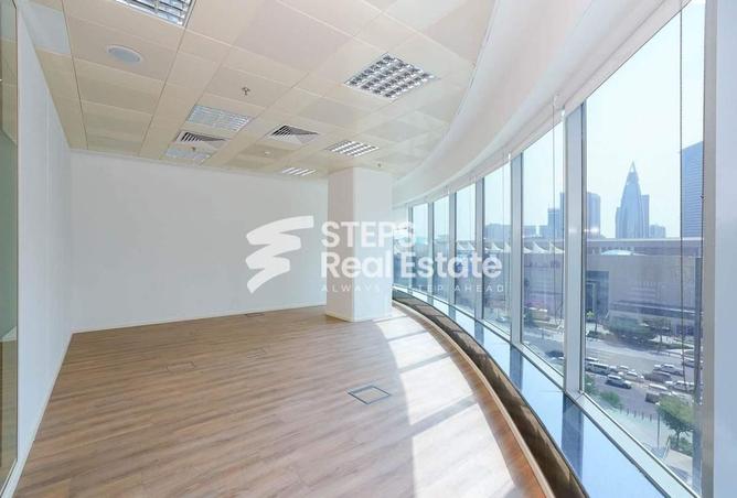 Office Space - Studio - 1 Bathroom for rent in Al Shatt Street - West Bay - Doha