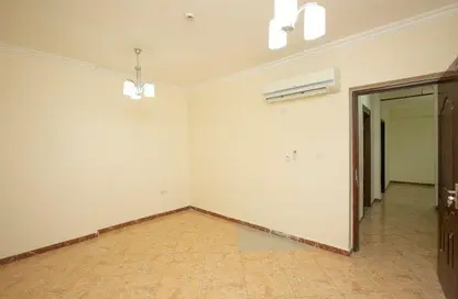 Apartment - 3 Bedrooms - 2 Bathrooms for rent in EB23 - Musheireb - Musheireb - Doha