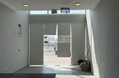 Retail - Studio - 1 Bathroom for rent in Bu Hamour Street - Abu Hamour - Doha