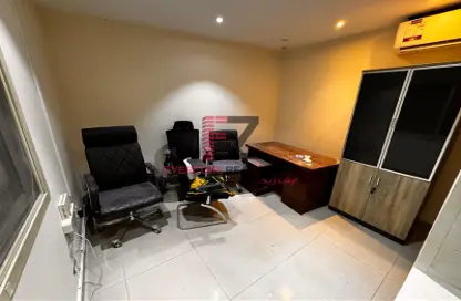 Office Space - Studio - 1 Bathroom for rent in Old Al Ghanim - Al Ghanim - Doha