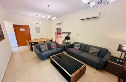 Apartment - 3 Bedrooms - 2 Bathrooms for rent in Musheireb Apartments - Musheireb - Doha