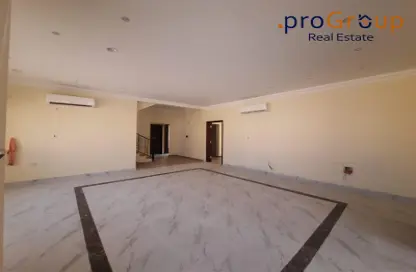 Villa - 5 Bedrooms - 6 Bathrooms for rent in Legtaifiya Lagoon - West Bay - Doha