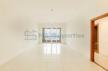 Apartment - 3 Bedrooms - 4 Bathrooms for rent in Viva East - Viva Bahriyah - The Pearl Island - Doha