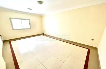 Apartment - 2 Bedrooms - 2 Bathrooms for rent in RASTEC 24 - Al Kinana Street - Al Sadd - Doha