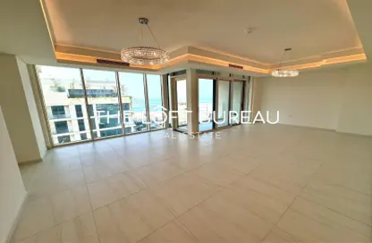 Apartment - 2 Bedrooms - 3 Bathrooms for sale in Gewan Island - The Pearl Island - Doha