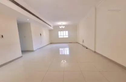 Apartment - 3 Bedrooms - 3 Bathrooms for rent in Al Mansoura - Doha