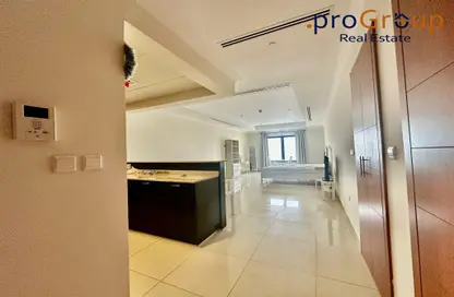 Apartment - 1 Bathroom for rent in East Porto Drive - Porto Arabia - The Pearl Island - Doha