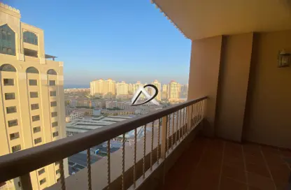 Apartment - 2 Bedrooms - 3 Bathrooms for sale in West Porto Drive - Porto Arabia - The Pearl Island - Doha