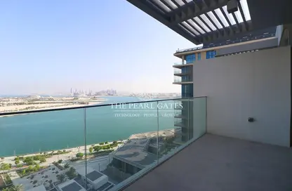 Apartment - 2 Bedrooms - 3 Bathrooms for sale in Lusail City - Lusail