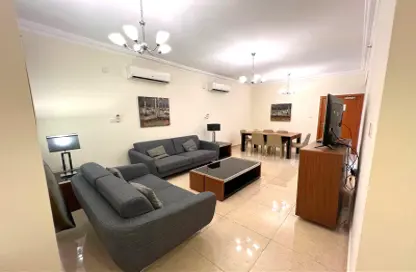 Apartment - 3 Bedrooms - 3 Bathrooms for rent in Musheireb Apartments - Musheireb - Doha