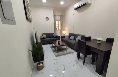 Apartment - 3 Bedrooms - 2 Bathrooms for rent in Al Nasr Street - Al Nasr - Doha