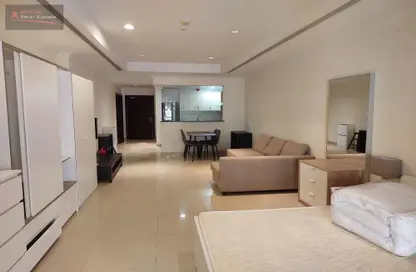 Apartment - 1 Bathroom for rent in Tower 13 - Porto Arabia - The Pearl Island - Doha