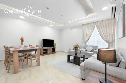 Apartment - 2 Bedrooms - 2 Bathrooms for rent in Al Muntazah Street - Al Muntazah - Doha