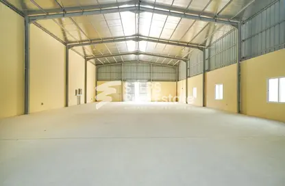 Warehouse - Studio for rent in East Industrial Street - Birkat Al Awamer - Al Wakra