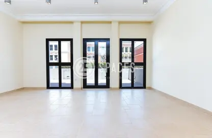 Apartment - 1 Bedroom - 2 Bathrooms for rent in Teatro - Qanat Quartier - The Pearl Island - Doha