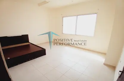 Apartment - 1 Bedroom - 1 Bathroom for rent in Ain Khaled - Ain Khaled - Doha