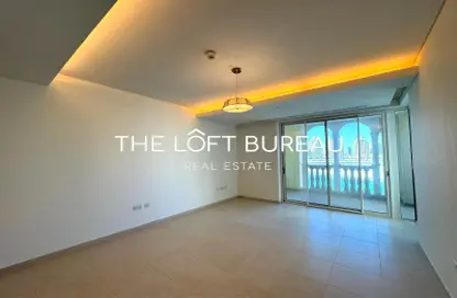 Apartment - 2 Bedrooms - 3 Bathrooms for rent in Viva West - Viva Bahriyah - The Pearl Island - Doha