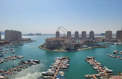 Apartment - 2 Bedrooms - 3 Bathrooms for rent in West Porto Drive - Porto Arabia - The Pearl Island - Doha