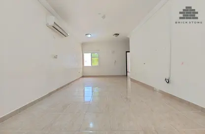 Apartment - 2 Bedrooms - 2 Bathrooms for rent in Anas Street - Fereej Bin Mahmoud North - Fereej Bin Mahmoud - Doha