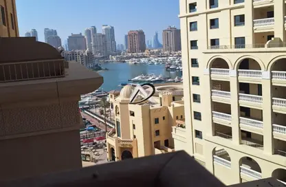 Apartment - 1 Bedroom - 2 Bathrooms for rent in Tower 24 - Porto Arabia - The Pearl Island - Doha