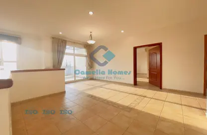 Villa - 3 Bedrooms - 4 Bathrooms for rent in Ain Khaled - Ain Khaled - Doha