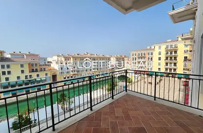 Apartment - 3 Bedrooms - 4 Bathrooms for rent in Nobili - Qanat Quartier - The Pearl Island - Doha