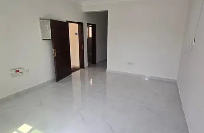 Apartment - 2 Bedrooms - 2 Bathrooms for rent in Madinat Khalifa North - Madinat Khalifa - Doha