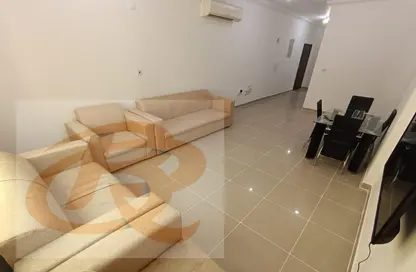 Apartment - 2 Bedrooms - 2 Bathrooms for rent in M Residence 2 - Fereej Bin Mahmoud North - Fereej Bin Mahmoud - Doha