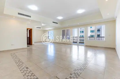 Apartment - 3 Bedrooms - 5 Bathrooms for sale in West Porto Drive - Porto Arabia - The Pearl Island - Doha