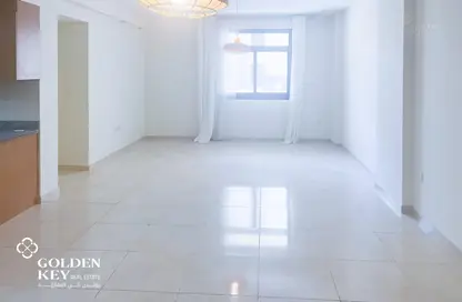 Apartment - 2 Bedrooms - 2 Bathrooms for sale in Fox Hills - Fox Hills - Lusail