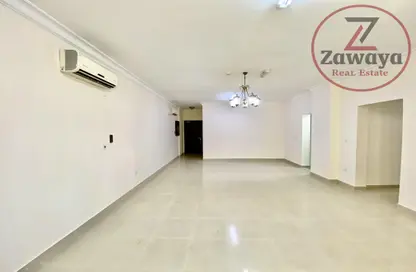 Apartment - 3 Bedrooms - 4 Bathrooms for rent in Anas Street - Fereej Bin Mahmoud North - Fereej Bin Mahmoud - Doha