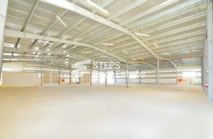 Warehouse - Studio for rent in East Industrial Street - Birkat Al Awamer - Al Wakra