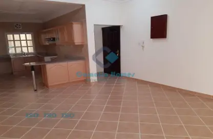 Apartment - 2 Bedrooms - 3 Bathrooms for rent in Old Airport Road - Old Airport Road - Doha