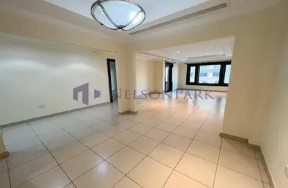 Apartment - 1 Bedroom - 2 Bathrooms for sale in East Porto Drive - Porto Arabia - The Pearl Island - Doha