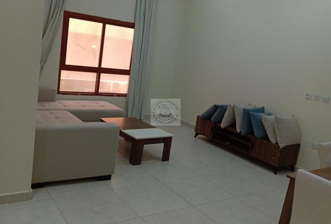 Apartment - 2 Bedrooms - 3 Bathrooms for rent in Muntazah 10 - Al Muntazah - Doha