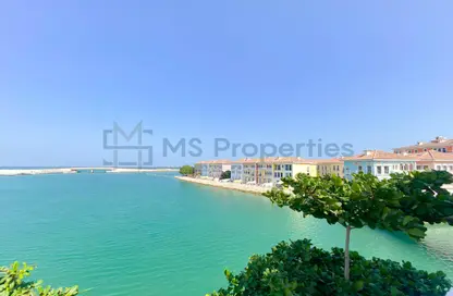 Apartment - 4 Bedrooms - 4 Bathrooms for rent in Carnaval - Qanat Quartier - The Pearl Island - Doha